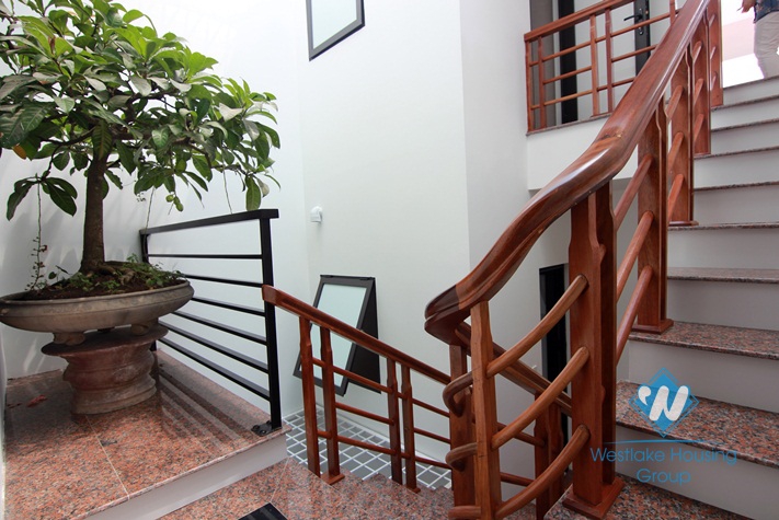 Brand new - quality house for rent with balcony & roof terrace